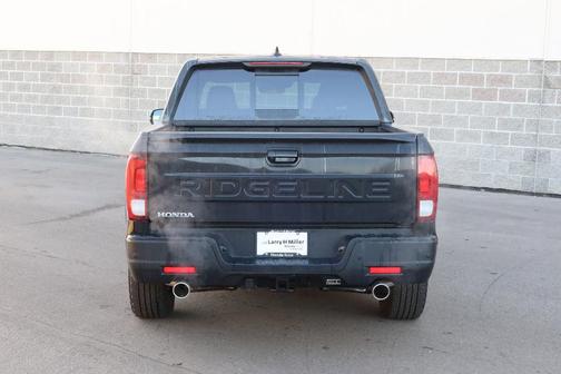 2025 Honda Ridgeline Black Edition