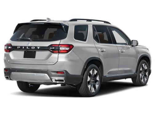 Solar Silver Metallic 2026 Honda Pilot Elite