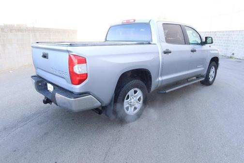 2017 Toyota Tundra SR5