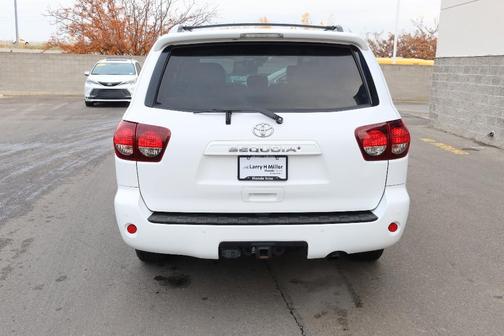 2018 Toyota Sequoia SR5