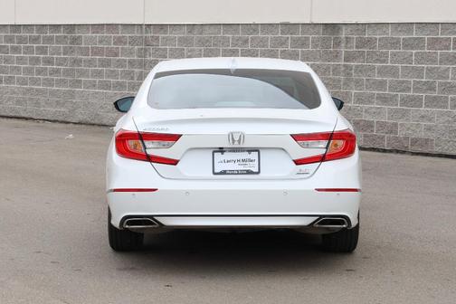 2022 Honda Accord Touring 2.0T