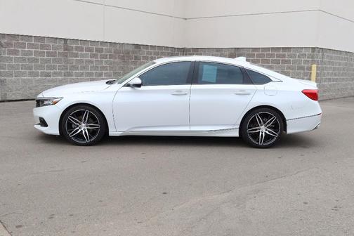 2022 Honda Accord Touring 2.0T