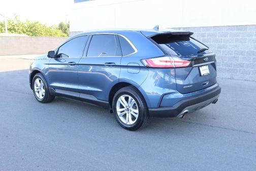 Blue Metallic 2019 Ford Edge SEL