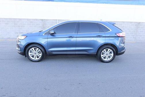 Blue Metallic 2019 Ford Edge SEL
