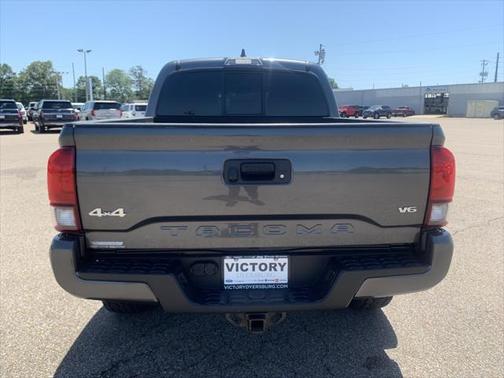 2022 Toyota Tacoma SR