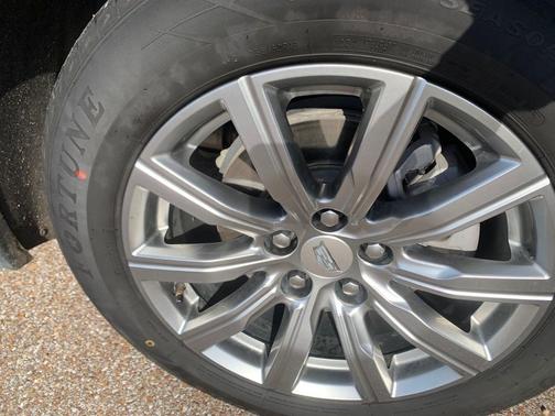 2020 Cadillac XT4 Premium Luxury