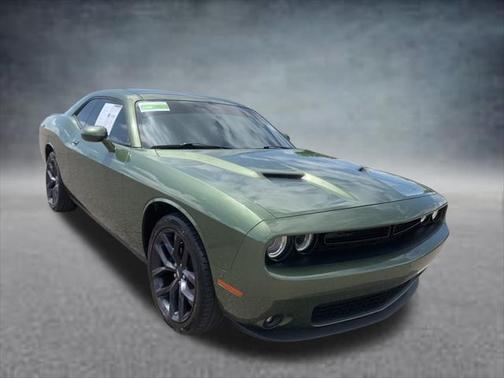 2021 Dodge Challenger SXT