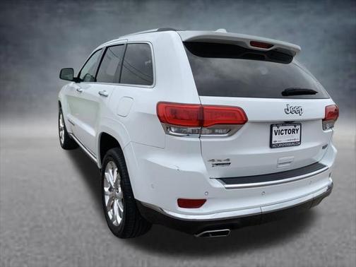 2020 Jeep Grand Cherokee Summit