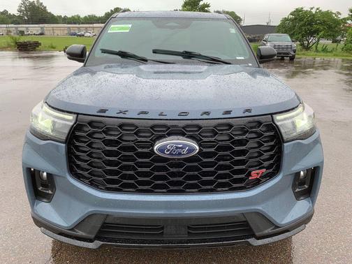 Vapor Blue Metallic 2025 Ford Explorer ST
