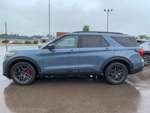 Vapor Blue Metallic 2025 Ford Explorer ST
