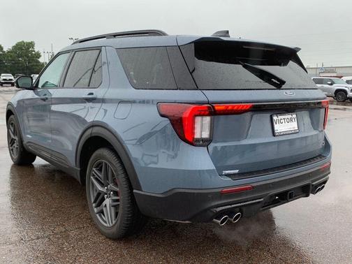 Vapor Blue Metallic 2025 Ford Explorer ST