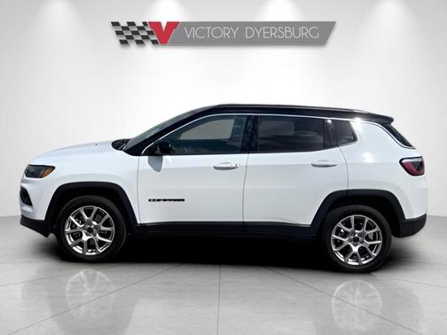 Bright White Clearcoat 2025 Jeep Compass Limited