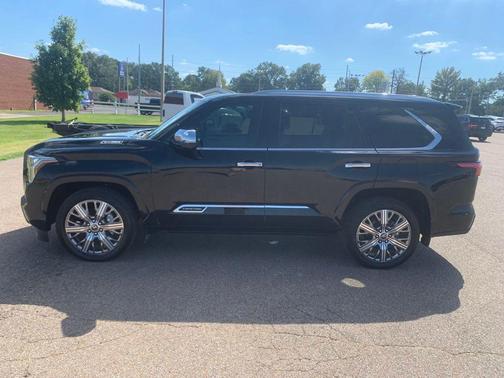 2024 Toyota Sequoia Capstone