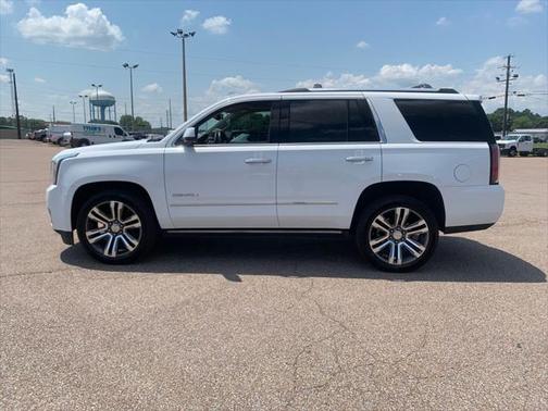 Summit White 2020 GMC Yukon Denali