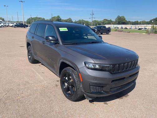 2022 Jeep Grand Cherokee L Altitude