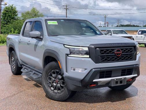 Boulder Gray Pearl 2023 Nissan Frontier PRO-X