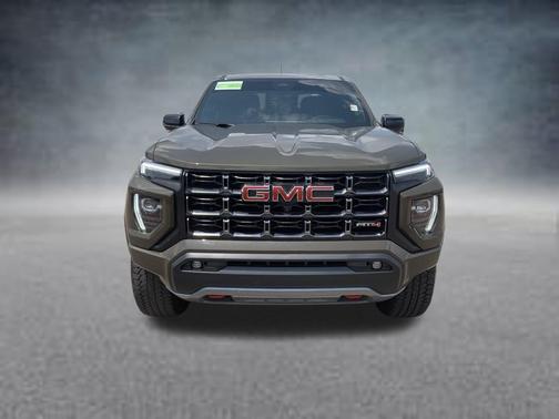 2023 GMC Canyon AT4