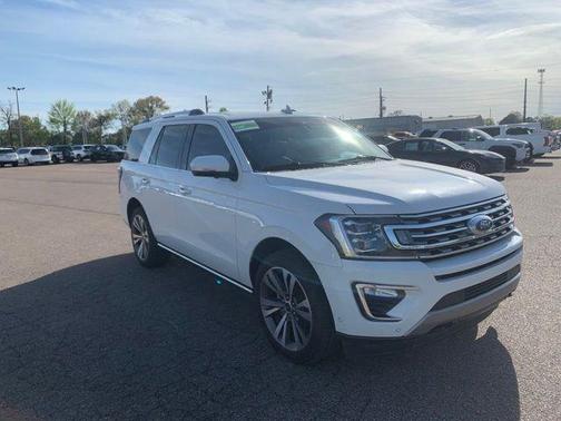 Star White Metallic Tri-Coat 2021 Ford Expedition Limited