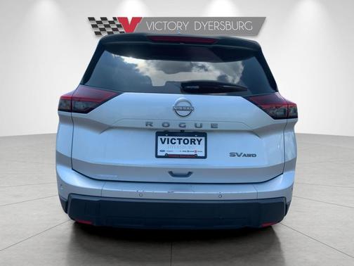 Brilliant Silver 2024 Nissan Rogue SV