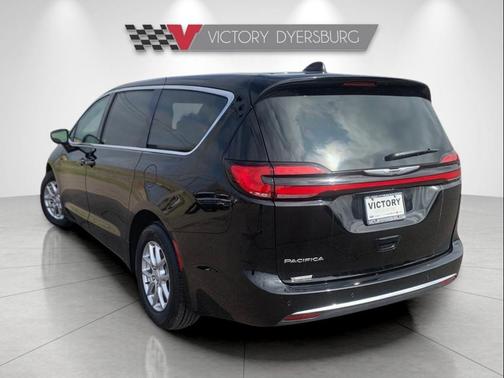 2025 Chrysler Pacifica L