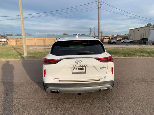 2019 INFINITI QX50 ESSENTIAL
