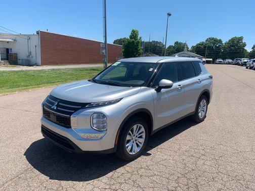 2025 Mitsubishi Outlander ES 2.5 S-AWC