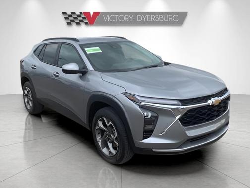Sterling Gray Metallic 2025 Chevrolet Trax LT
