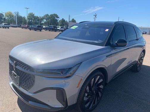 2024 Lincoln Nautilus Reserve