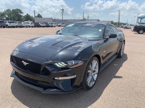 2023 Ford Mustang GT Premium