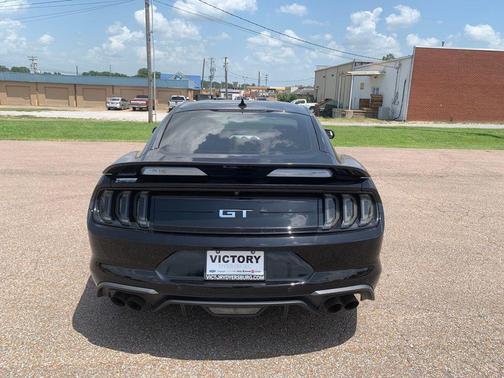 2023 Ford Mustang GT Premium