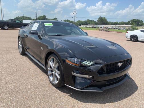 2023 Ford Mustang GT Premium