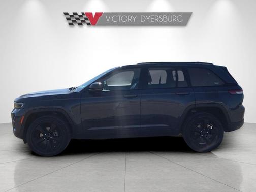 2022 Jeep Grand Cherokee Altitude