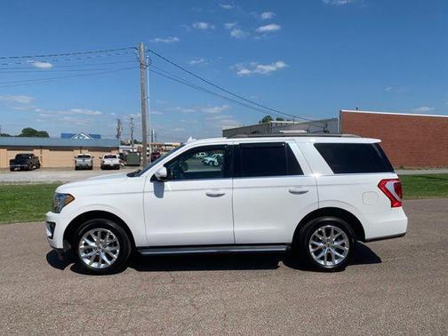 Star White Metallic Tri-Coat 2021 Ford Expedition XLT