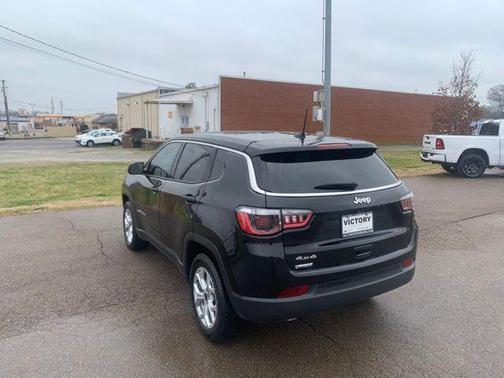 2025 Jeep Compass Sport