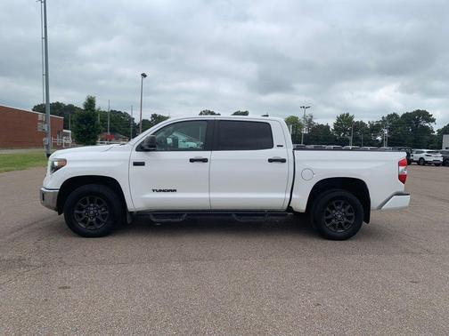 2021 Toyota Tundra SR5