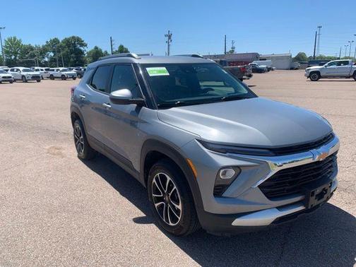 Sterling Gray Metallic 2025 Chevrolet Trailblazer LT