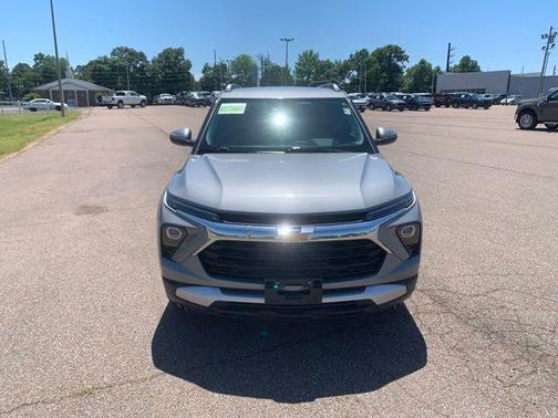 Sterling Gray Metallic 2025 Chevrolet Trailblazer LT
