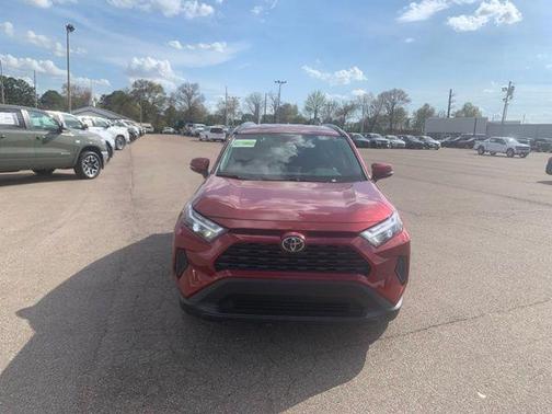 Pearl 2023 Toyota RAV4 XLE