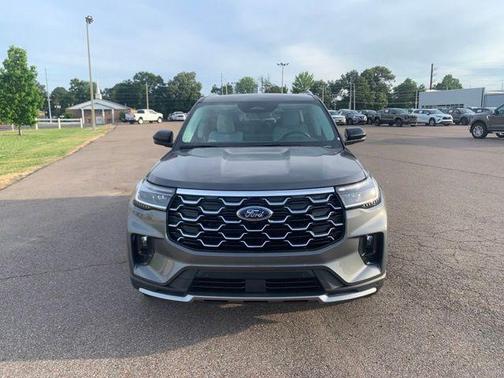 Carbonized Gray Metallic 2026 Ford Explorer Platinum