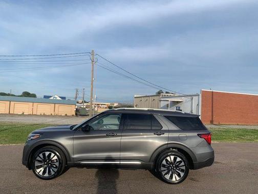 Carbonized Gray Metallic 2026 Ford Explorer Platinum