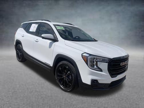 2022 GMC Terrain SLT