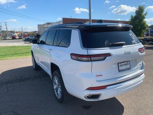 2025 Jeep Grand Cherokee L Summit