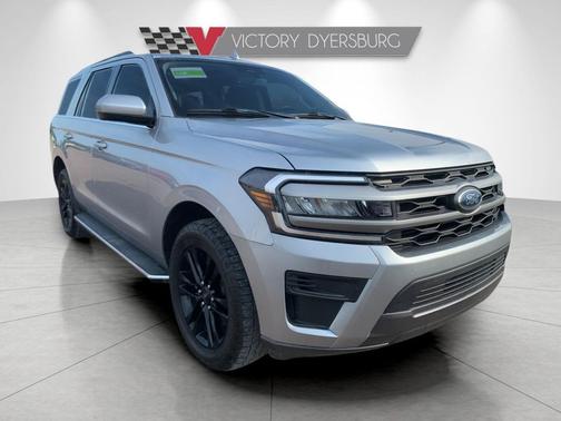 Iconic Silver Metallic 2023 Ford Expedition XLT