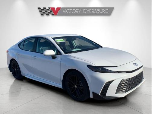 Ice 2025 Toyota Camry SE