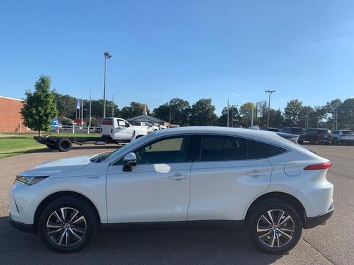 2021 Toyota Venza LE