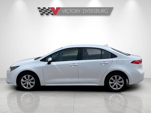 Pearl 2026 Toyota Corolla LE