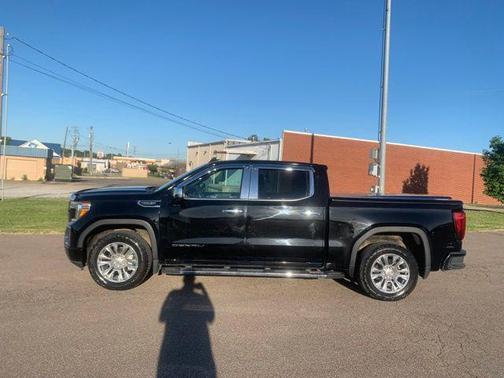 Onyx Black 2021 GMC Sierra 1500 Denali