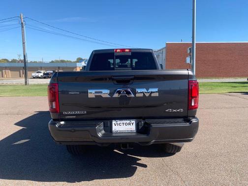 2025 RAM 2500 Laramie Crew Cab 4x4 6'4' Box