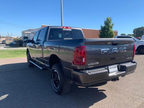 2025 RAM 2500 Laramie Crew Cab 4x4 6'4' Box