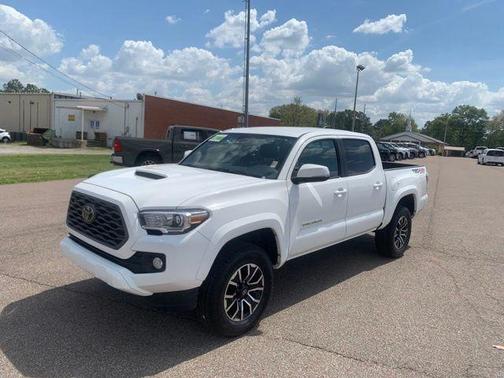 2022 Toyota Tacoma TRD Sport